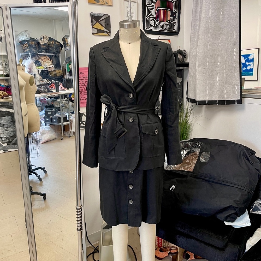 BROOKS BROTHERS Women’s Skirt Suit | size 6